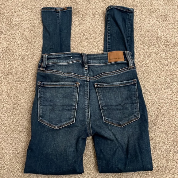 America Eagle Jeans, NE(X)T LEVEL STRETCH, Dark Wash, Hi Rise Jegging, Ripped - Picture 2 of 6